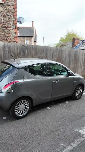 The Chrysler Ypsilon is really a Lancia Ypsilon and it sure was an unpopular car here in the UK