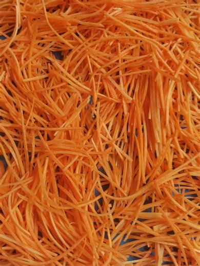 Carrot shredding machine potato cutting machine #carrotcutter #potatocutter #cuttingmachine #shreddingmachine #vegetablecutter #foodmachine #foodmachinery