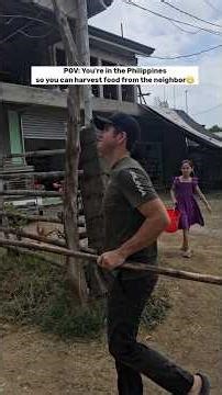 Life in the province (in the Philippines) | Cooking our neighbor's moringa fruit.
