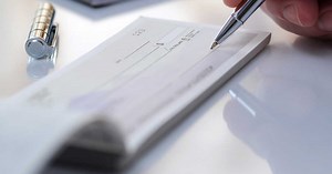 Comment remplir un chèque correctement ? Les différentes étapes à respecter