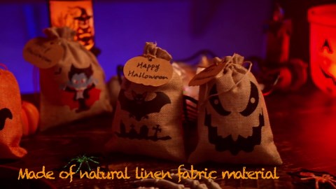 Yerliker 24 Pcs Halloween Burlap Treat Bags with Pumpkin Cards and Drawstring 7 x 5 Inch Halloween Linen Jute Bag Trick or Treat Burlap Candy Pouches for Party Favor(Scary Style)
