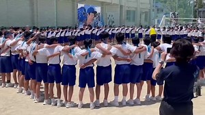 体育祭で青団が優勝した感動の瞬間！