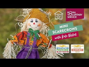 Mini Scarecrow with Kate Nisbet ✂