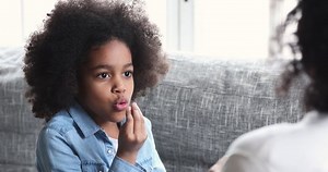 Stuttering Preschool African American Child Girl 库存影片视频（100% 免版税）1046570488 | Shutterstock