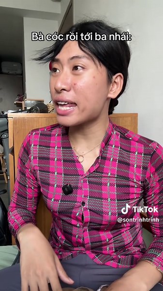 Mẹ cũng bí rồi con