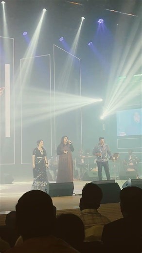 TEF music program/singer Punya performance