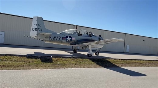 Naples Aviation (KAPF) T-28 Radial Engine. | Rob Araujo