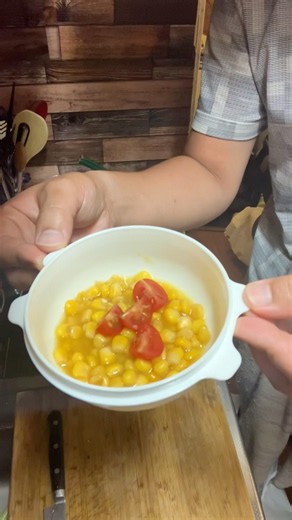 【簡単レシピ】電子レンジで作るバターコーン #料理 #時短節約 #時短節約 #自炊 #お得グルメ #cooking #おつまみ #開脚#家であるもので作れる料理#節約レシピ