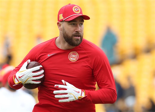 Travis Kelce stats today: Chiefs TE's receiving yards, touchdowns and more in Week 17 vs. Steelers