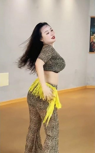 Graceful Belly Dance Performance | Arabic Song Dance