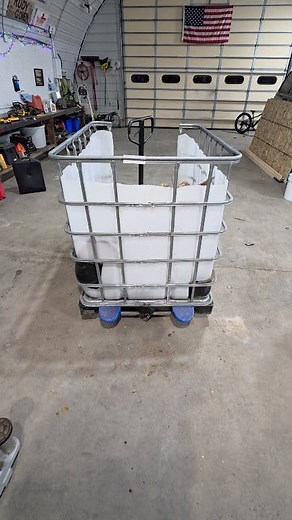 Ever get tired of sweeping wood chips, bark, and splinters all over the shop floor? Same. 😂 Welp, we started using these big plastic liner containers with a pallet a few years ago. We use a pallet jack to load the wood, move the wood, and ZERO MESS. Work smarter. Sweep less. Dad-approved. ✅ #TeamNewman #ShopLife #Woodworking #ShopTips #WorkSmarter #PalletJackMagic #DIYDad #ShopHacks #Welp #NebraskaDad #CreatorLife #FYP #ShopPorn 🛠️🔥 | Richard Newman