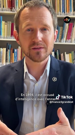 Réhabilitation d'Alfred Dreyfus : Un vote unanime