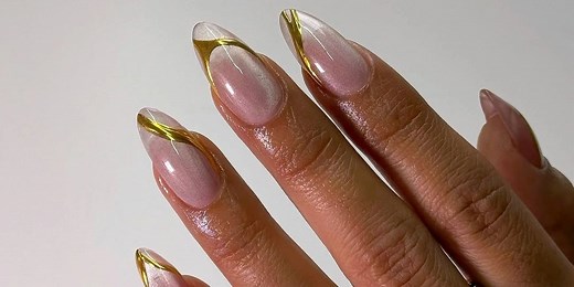 25 Stunning Gold Nail for Winter, Including Gilded Tips, Shimmery Stars, and More
