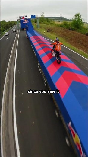 The Angle Everyone’s Talking About 📱