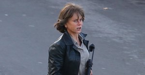 Nicole Kidman Gets Into Action While Filming ‘Destroyer’