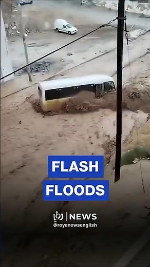 🇯🇴 🌧️ Scenes of flooded roads across Jordan after heavy rain