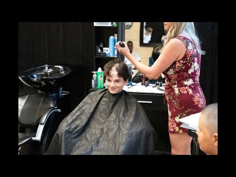 Amazing Military Female Barber Likes Bald Heads