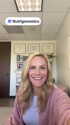 @Fagron Genomics US Nutrigenomics is the study of how your genes interact with the foods and nutrients you consume. It looks at how genetic differences influence the way your body absorbs, metabolizes, and uses nutrients, ultimately affecting your health, energy, and risk for certain conditions. Instead of taking a one-size-fits-all approach to nutrition, nutrigenomics uses genetic insights to create a personalized nutrition plan. By understanding your unique genetic makeup, you can learn: ✅ How