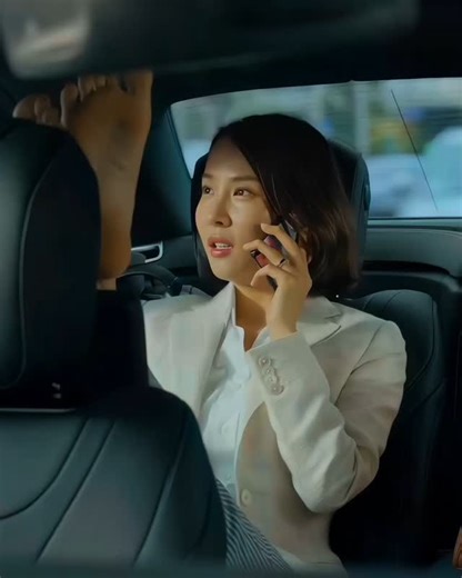 Unlock Cinema 🎬 on Instagram: "Two sides of the rain.⛈️ Movie 🎬 - Parasite (2019) The struggling Kim family sees an opportunity when the son starts working for the wealthy Park family. Soon, all of them find a way to work within the same household and start living a parasitic life"