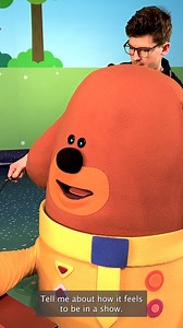 Duggee answers your pressing live show questions! 👀 Tickets please ⬇️ https://www.heyduggee.com/live-show/tour-dates/ #HeyDuggee #HeyDuggeeLive | Hey Duggee