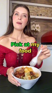 402K views · 9K reactions | When she shares food it goes bad ‍ #englishlessonsclass #reel #viral #englishvocabulary #education #vocabulary | English Lessons Class | Facebook