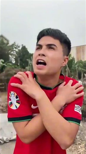 Introducing_the__VitaWear_SmartBand,_a_next-generation_wearablegadget#shortsfeed#trending(720p)