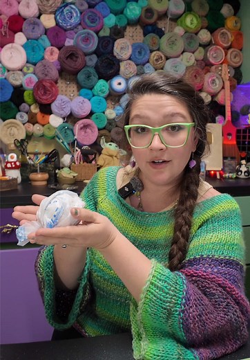 DIY Plastic Yarn: Upcycle & Reuse Materials