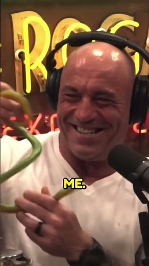 Harland Williams pulls TAPEWORM DIMITRI out of his pants in front of Joe Rogan 🪱