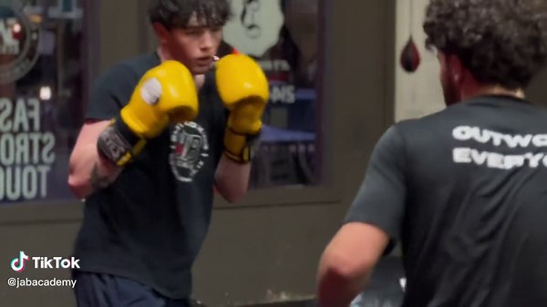 Skills pay the bills. #boxing #boxeo #otlewisville #oldtownlewisville #lewisvilletx #boxingtraining #athlete #workout #fit #foryou #fyp