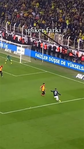 Spiker replikleri on Instagram: "🎙️ Maçın En Heyecanlı Sesi! 🗣️ Spiker Efsaneleri Canlanıyor. ⚽️ Tüyleri Diken Diken Eden Anlar. Spiker anılarını paylaşıyoruz Sayfamızı takip edip ziyaret edebilirsiniz"