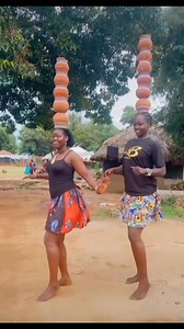 This wss my 1st time trying the pot dance..🫂👍❤️ #fypageシ #Acholi #traditionaldance | Jojo Shan