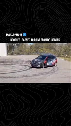 BRO'S DRIVING SKILLS☠️#drift #drifting #cardrifting #automobile #shorts
