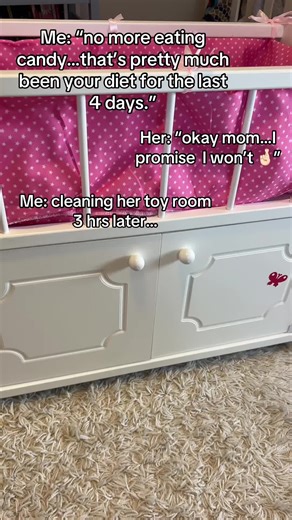 Her laziness with the garbage gets her caught every time #fyp #foryouu #foryoupage #viral #candy