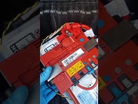 BMW 1 Series Battery Replacement