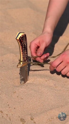 DIY: Natural Footwear Made In The Wild 🍃