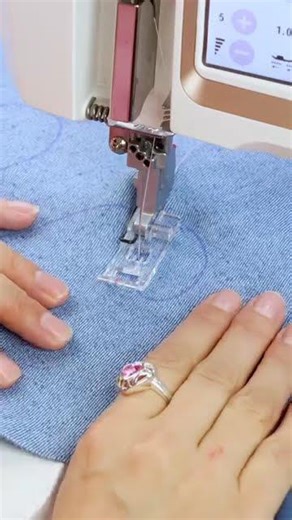 This is such a solid tutorial, @sewanastasia 😍 #husqvarnafamily #husqvarnavikingcommunity