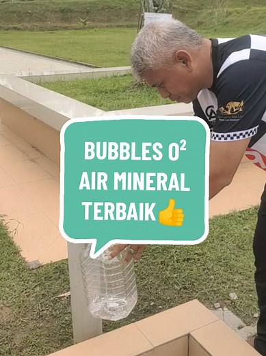 Pertama kali ambil air kat sini lepas tau khasiat air mineral Bubbles O2, Produk Melayu yang patut kita support!! Air Mineral beroksigen sumber bawah tanah semulajadi mempunyai kandungan oksigen terlarut yang tinggi mampu memberi manfaat kesihatan seperti meningkatkan sistem imunisasi, memperbaiki penghadaman, melarutkan tisu lemak, menambah tenaga dan banyak lagi. Rasa lembut je lalu kat tekak,takda rasa tapi sedap 😍👍 #bubbleso2 #rantau #negerisembilan
