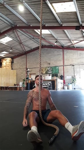 Rope climb Challenge ! #genum #agen #TimeforTENET #fun #fit #fitness #sports #workout #gym #training #crossfit #foryou #challenge #smile #fun #strong