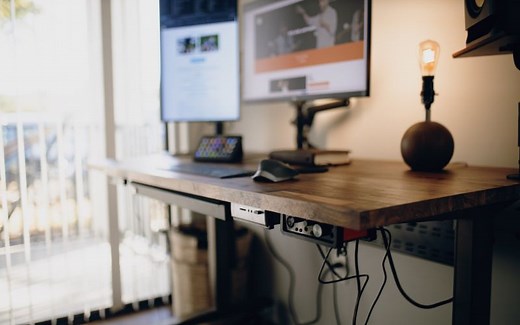 What Standing Desk Does Jacksepticeye Use?