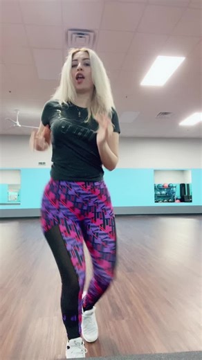 Userblue_bellydancer on TikTok