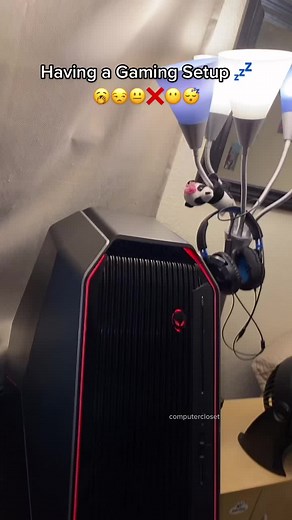 Got da $150 Alienware but at least I built my servers 🥵🥵🔥💯😎🤪😜💀🗣⛽️🥵 #pc #computer #server #setup #tech #network