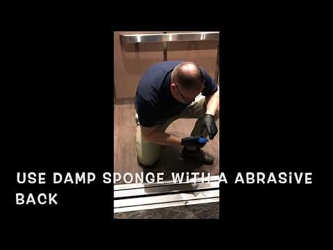 How to clean the elevator tracks