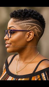 25K views · 419 reactions | Geometric Fade with Defined Lines  #hairart | Haircuts for Women | Facebook