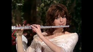 986K views · 18K reactions | Gramy DLA MAM w dniu ICH święta! 2 plus 1 - Kołysanka matki sł. Ernest Bryll, muz. Katarzyna Gärtner z progr. TV "Die Welt ist voll Musik - Polen" (1977, Baden-Baden) z udziałem zespołu 2 plus 1, Ireny Jarockiej oraz Krzysztofa Krawczyka. | Fani zespołu 2 plus 1 | Facebook