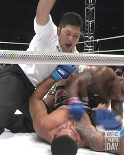 312K views · 2.3K reactions | Rampage slams it with violent intentions! 郎 #OnThisDay Twenty years ago: The world saw Rampage Jackson's insane powerbomb KO!  Watch all your favorite classics only on UFC Fight Pass | UFC | Facebook