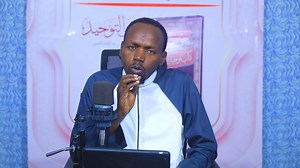 Waajjirri dura mirga dubartii labse waajjira #islaamaati | Abdurahman Hussen