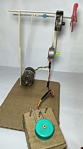 Welcome friend my Facebook channel-The Magic Project Hello friends, I am here with a new project. In this video I want to show how to lift a 500 gram pea with the help of a DC motor Yes, it can — with the right gear setup! In this video, we demonstrate how a simple gear mechanism can significantly amplify the power of a small DC motor. By installing gears, we increase torque, making it easy for the motor to lift heavier objects than it could on its own. This experiment highlights the power of me