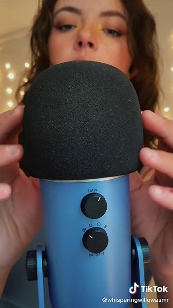 Mic Scratching ASMR - Relaxing Sounds for Sleep & Relaxation