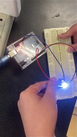 practica de osciloscopio con arduino