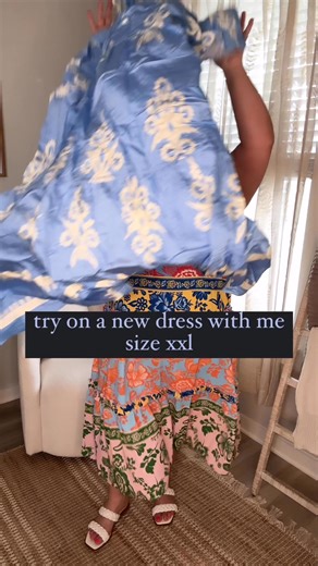 This one is a winner and you won’t believe all the colors it comes in! Which color is your fave? #plussizestyle | Callie Richards